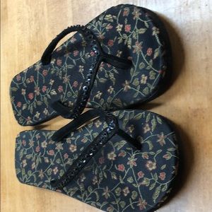 Flower Flip Flops
